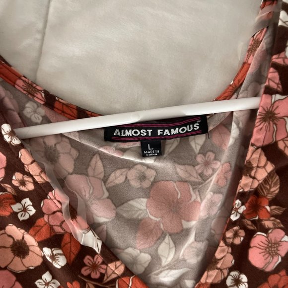 floral crop top - Picture 3 of 5